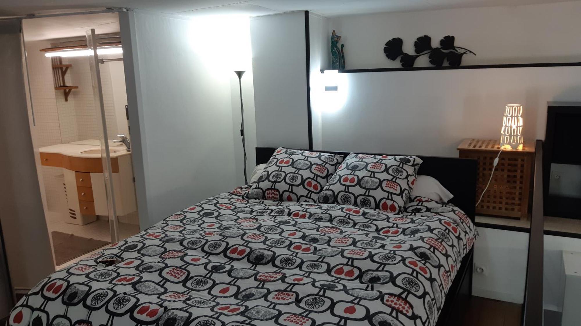 Petit Loft Face Riviere Apartment Collobrières Екстериор снимка